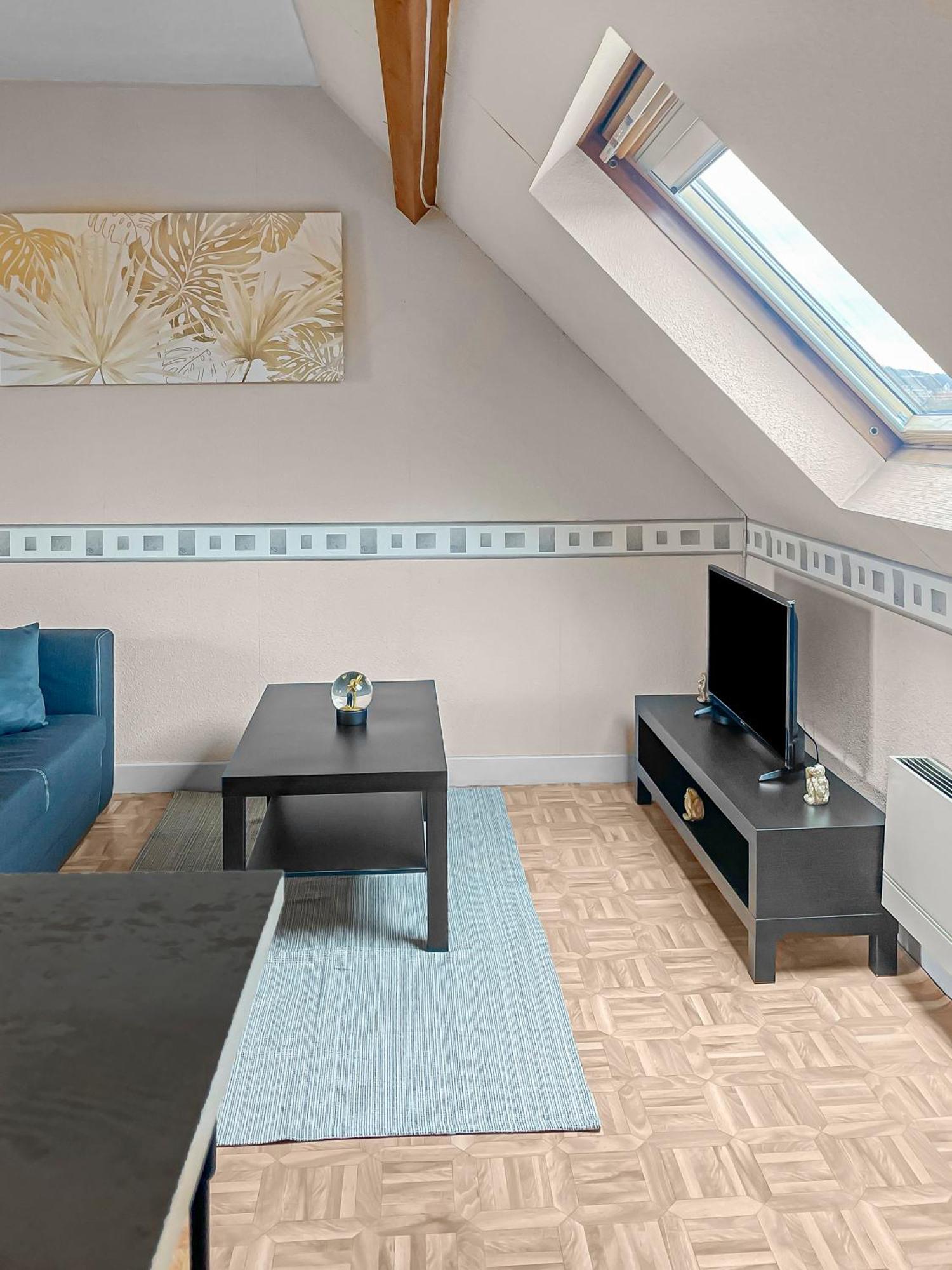 Pied-A-Terre A Montlucon Apartment Luaran gambar