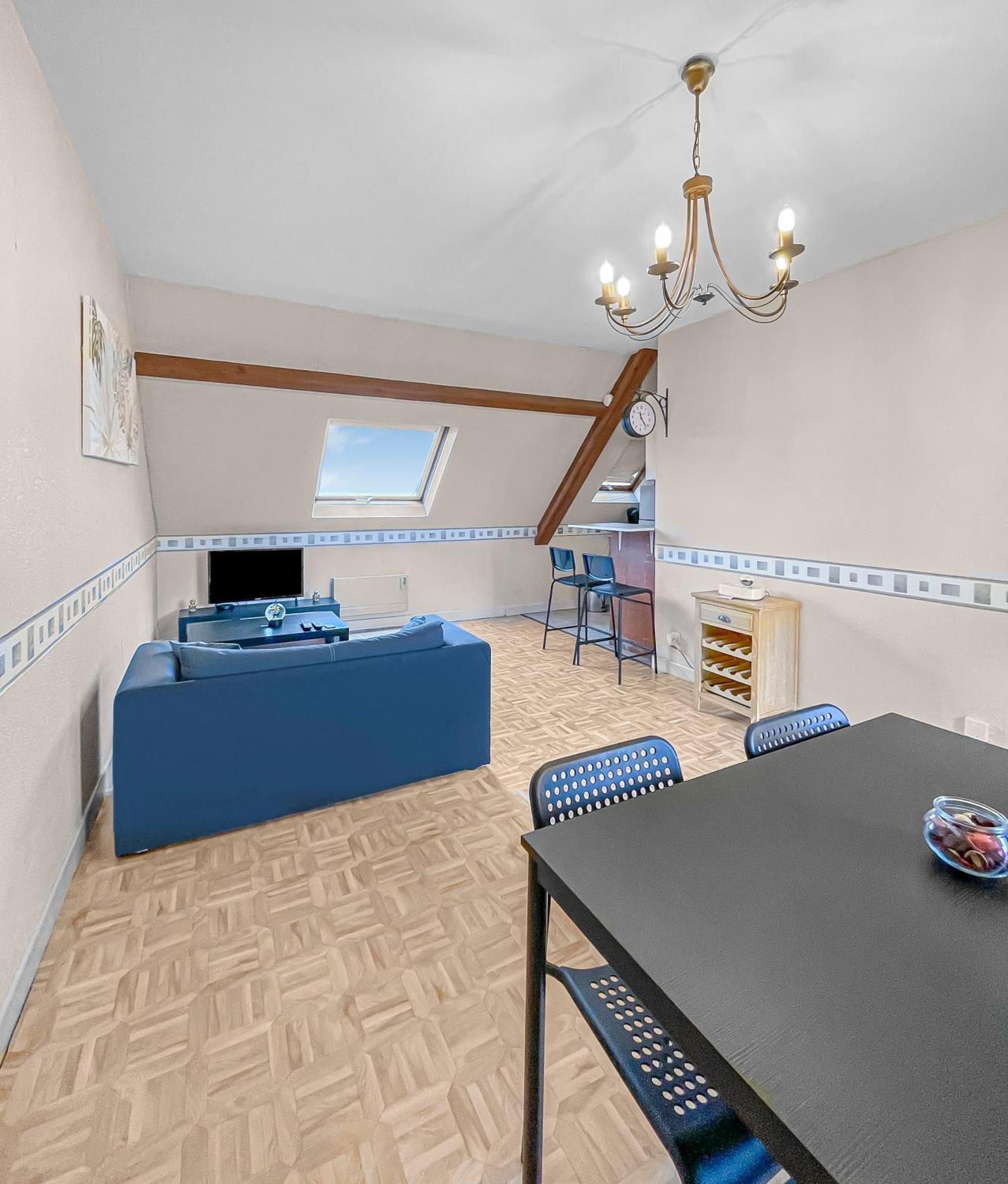 Pied-A-Terre A Montlucon Apartment Luaran gambar